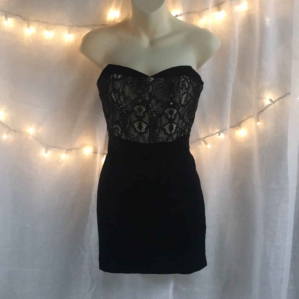 Size 6 (small) bebe mini dress.